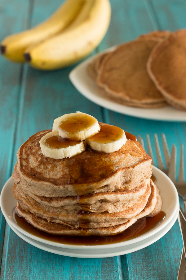 Fluffy-Banana-Pancakes-5